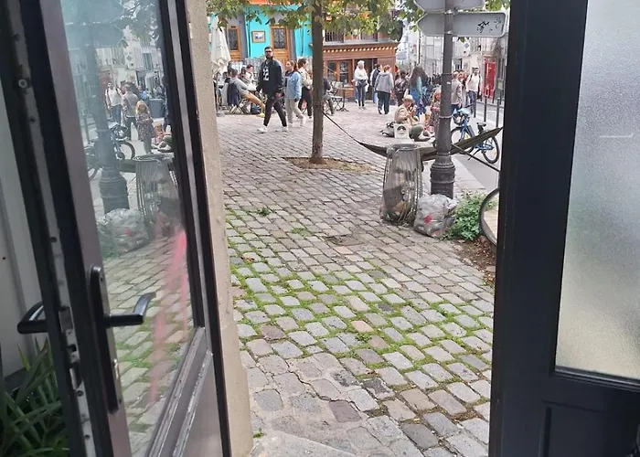 Apartament Aux Abesses *